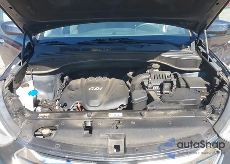 2016 Hyundai Santa Fe Sport 2.4L z USA, uszkodzony, nr VIN 5XYZU3LB6GG325055